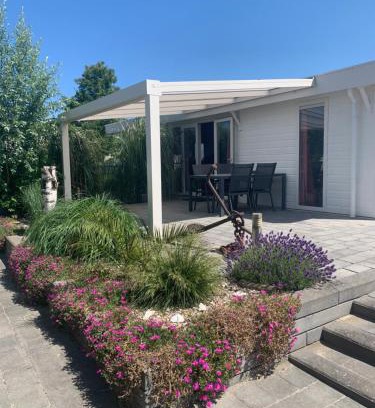 Breskens Casa | Ferienchalet „Sundowner“