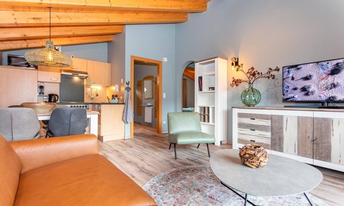 Fieberbrunn Apartamento | Feriendorf-Wallenburg / 4-person holiday apartment with balcony