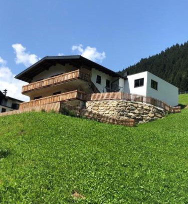 Finkenberg Apartamento | FerienGLÜCK, Apartment