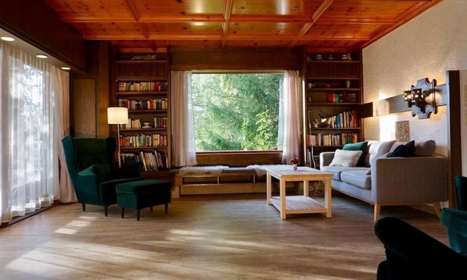 Schwarzenbach Casa | Ferienhaus 09-e mit Kachelofen - Ferienhäuser im Feriendorf Weissensee im Allgäu