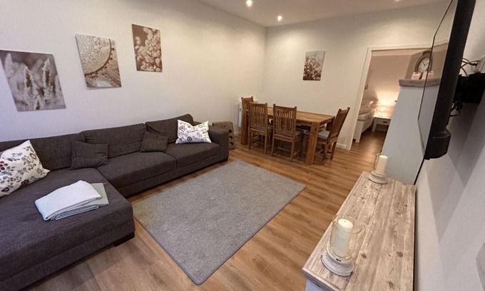 Husen Casa | Ferienhaus 2-6 Pers Europa Feriendorf neu renoviert mit Sauna
