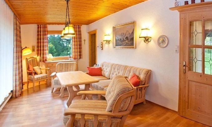 Schwarzenbach Casa | Ferienhaus 34-f Gemütlich Eingerichtet mit Südterrasse - Ferienhäuser im Feriendorf Weissensee im