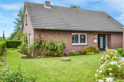 Suurhusen Casa | Ferienhaus am Wasser (Knockster Tief)