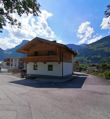 Ramsau im Zillertal Apartamento | Ferienhaus ANDREA