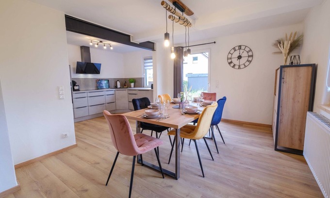 Dommersbach Casa | Ferienhaus für 8 Gäste mit 120m² in Hellenthal
