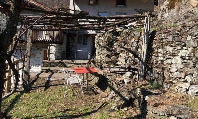 Centovalli Casa | Ferienhaus für 8 Gäste mit 80m² in Intragna