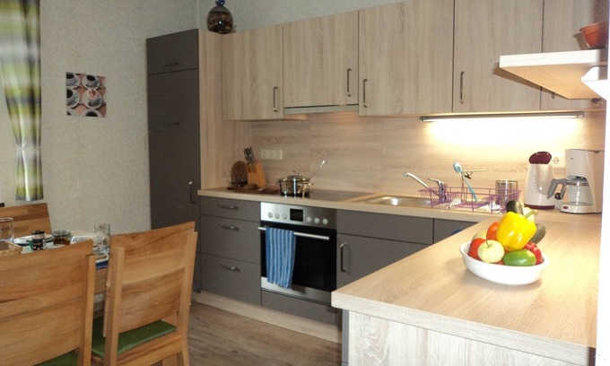 Ebern Apartamento | Casa de vacaciones para hasta 8 personas con balcón, terraza y pequeño jardín.