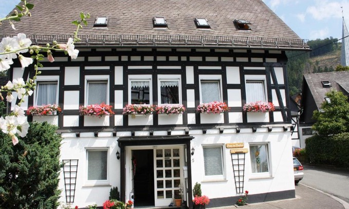 Olsberg Apartamento | Ferienhaus Haus am Medebach