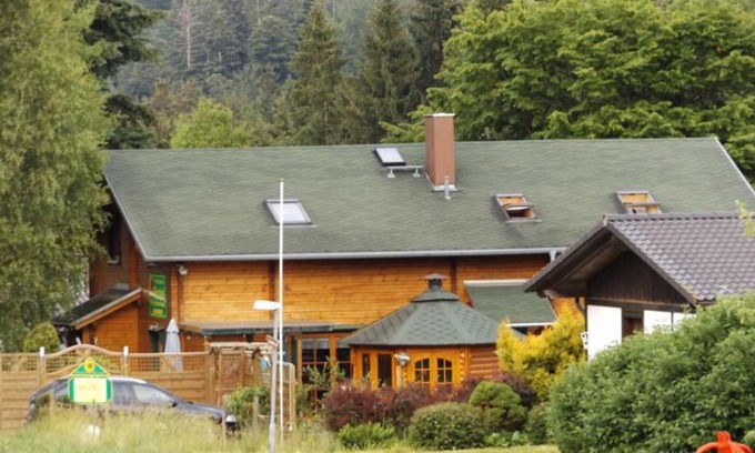 Buehlerzell Casa | Ferienhaus-Hotel "Zur Grünen Oase"