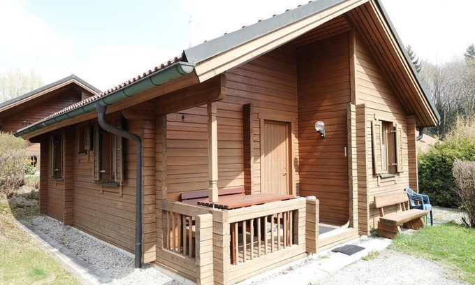 Viechtach Casa | Ferienhaus Jägerpark Viechtach 28, piscina cubierta, Wi-Fi y costos de energía incluidos