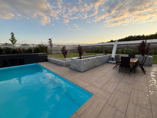 Soltau Casa | Ferienhaus mit privatem Pool