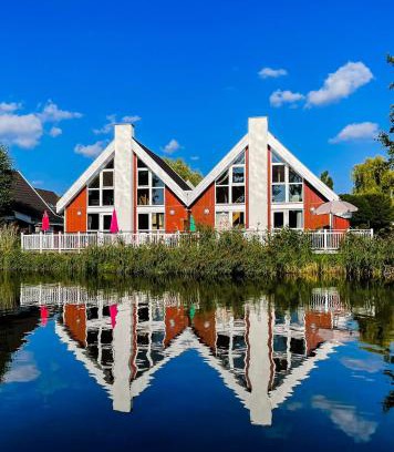 Wendisch Rietz Casa | Ferienhaus mit Wasserterrasse - mit Sauna und Kamin - inklusive Nebenkosten