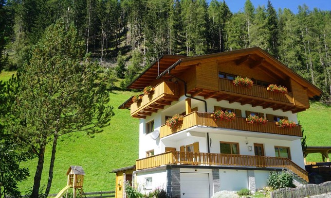 Predoi Apartamento | Ferienhaus Nairz