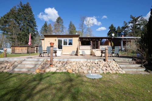 Hohenlychen Casa | Ferienhaus Neuland 4 - Entspannung in Seenähe