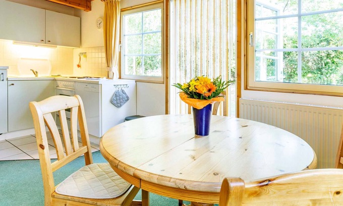 Muritz Apartamento | Ferienhaus Weihe, Reihenhaus, 4 Personen, GS, Terrasse - Feriendorf Müritzufer