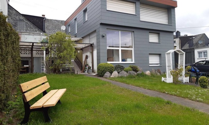Ettringen Casa | Ferienhaus Zum Hochstein - 4-bett-ferienhaus Dusche/wc, 2 Schlafräume