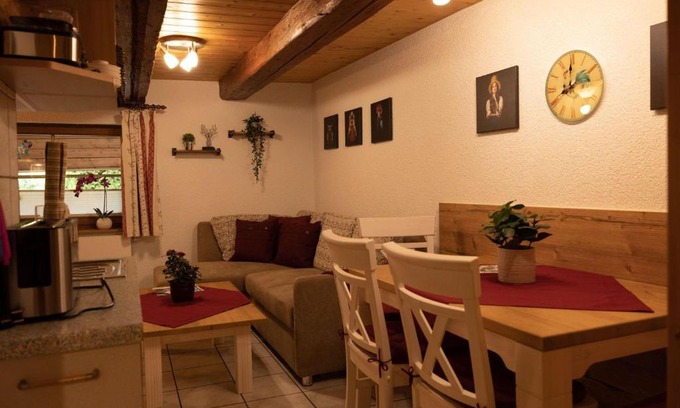Sankt Georgen im Schwarzwald Apartamento | Ferienhof-Gerda-Ferienwohnung-Storchennest