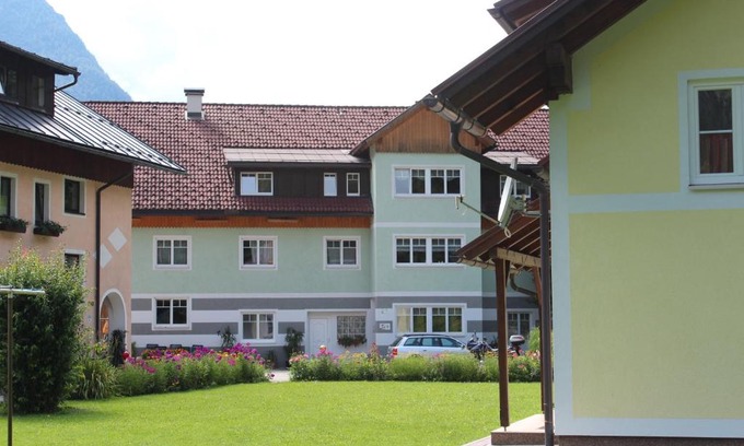 Obertraun Apartamento | Ferienhof Osl