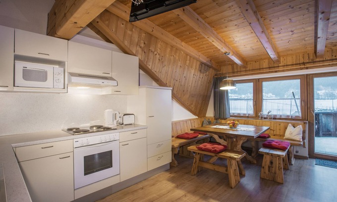Ried im Zillertal Casa | Ferienhof Stadlpoint
