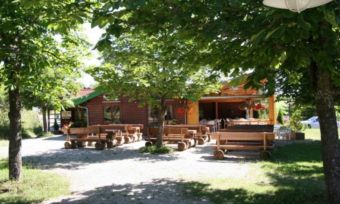 Hayingen Casa | Ferienpark Lauterdörfle 1 2