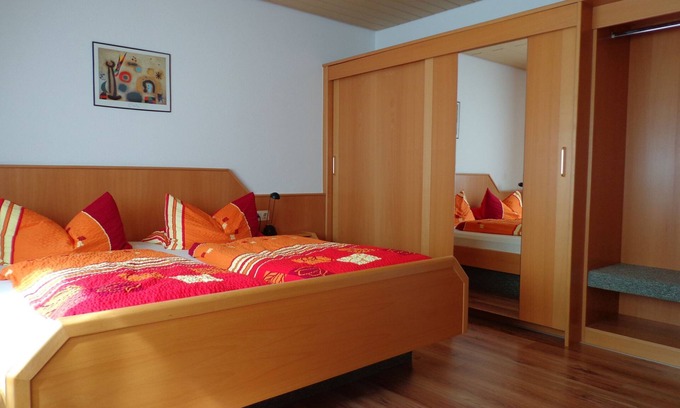 Endingen am Kaiserstuhl Apartamento | Apartamento 1, 55 metros cuadrados, 1 dormitorio, 1 salón / dormitorio, max. 5 personas