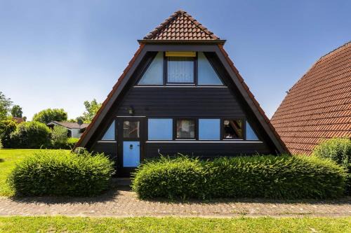 Immenstaad am Bodensee Casa | Ferienwohnpark Immenstaad am Bodensee Nurdachhaus Typ 8 NDT 089