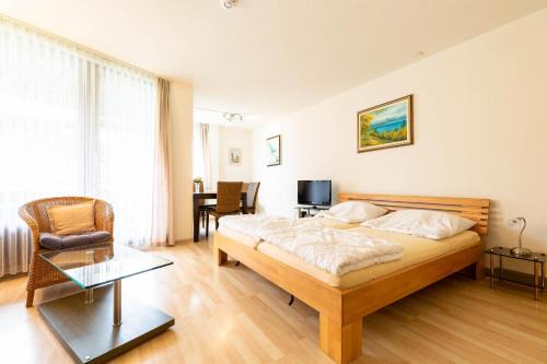 Immenstaad am Bodensee Apartamento | Ferienwohnpark Immenstaad am Bodensee Ein-Zimmer-Apartment 55 18