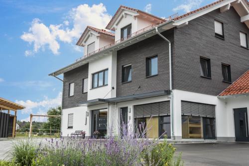Eriskirch Apartamento | Ferienwohnung 1 am Biohof Eriskirch