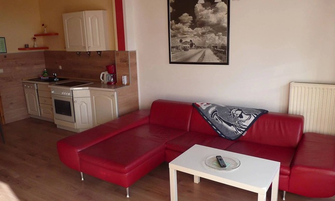 Hinrichshagen Cabaña | Ferienwohnung 1 - Gaststätte und Pension Schinkenkrug - Objekt 50882