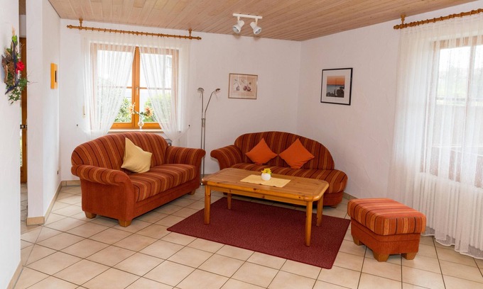 Kressbronn Apartamento | Apartamento 3 con unos 75 metros cuadrados, 2 dormitorios para un máximo. 5 personas