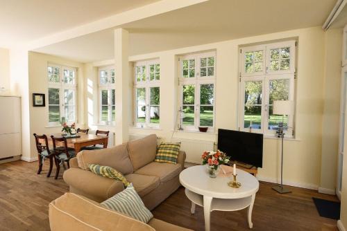 Grubnow Apartamento | Ferienwohnung 4 Gut Grubnow Wasserblick