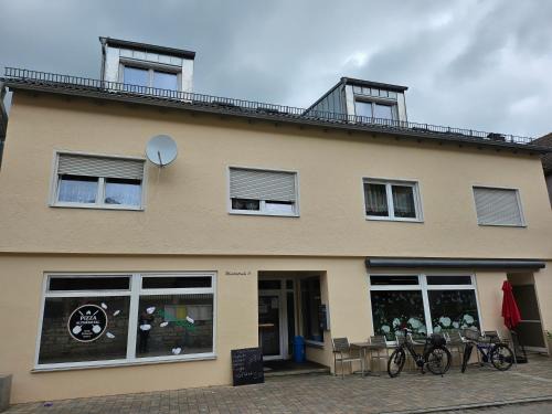 Mornsheim Apartamento | Ferienwohnung 70qm Mörnsheim