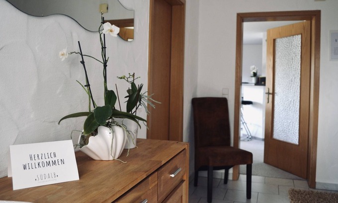 Albstadt Apartamento | Ferienwohnung, 72qm, 1 Schlafzimmer, Max. 4 Personen
