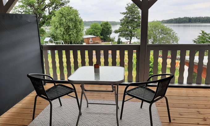 Krakow am See Apartamento | Ferienwohnung 8 Seeblick/ Balkon - NEU Ferienpark Blechernkrug