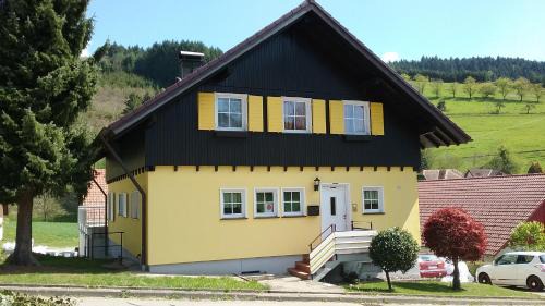 Siegelau Apartamento | Ferienwohnung am Siegelbächle mit E-Bikes Vermietung