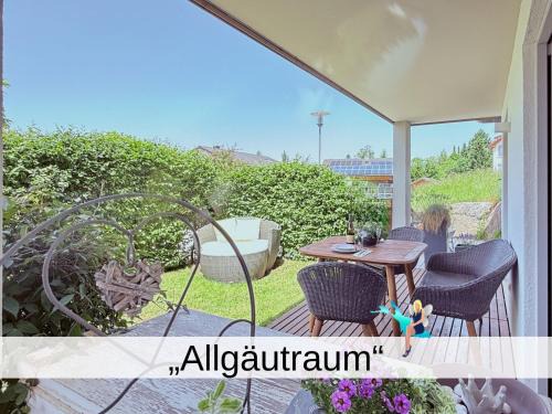 Scheidegg Apartamento | Ferienwohnung Allgäutraum - hochwertig, mit Whirlpoolwanne und Kaminofen