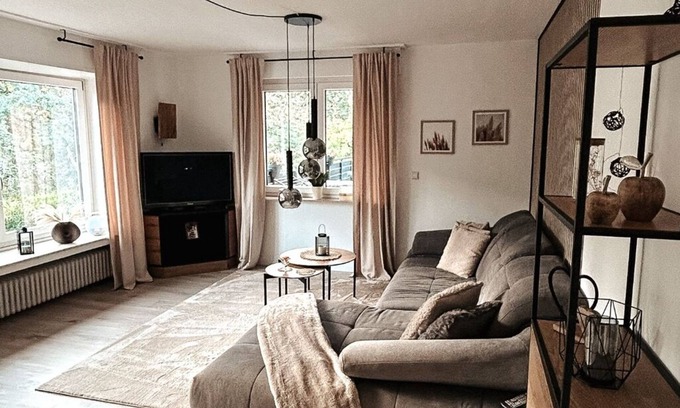 Rodt Casa | Ferienwohnung am See im Bergischen Land