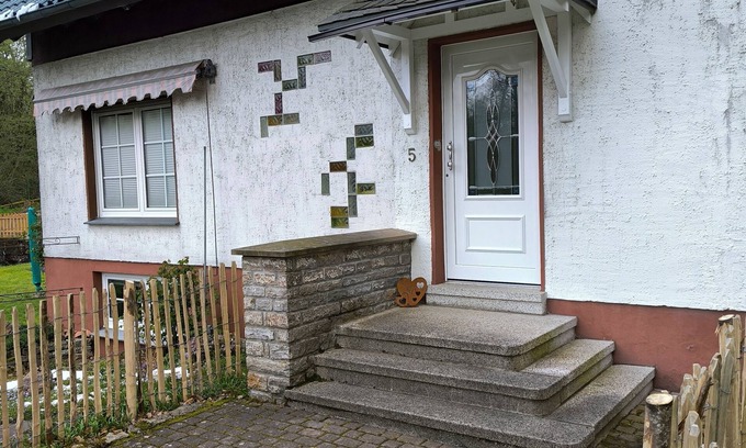 Pulvermuhle Apartamento | Ferienwohnung am Eschenberg Brilon Child and pet friendly