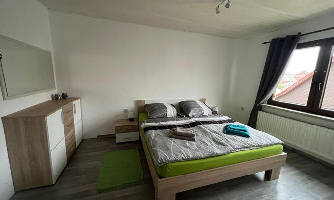 Garz/Rugen Apartamento | Ferienwohnung am grünen Haus