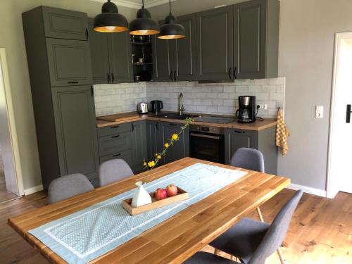 Gramzow Apartamento | Ferienwohnung am Rathsburgsee