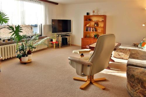 Freest Apartamento | Ferienwohnung an der Drei-Kaiser-Eiche