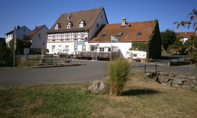 Neuental Apartamento | Ferienwohnung An der Schlier