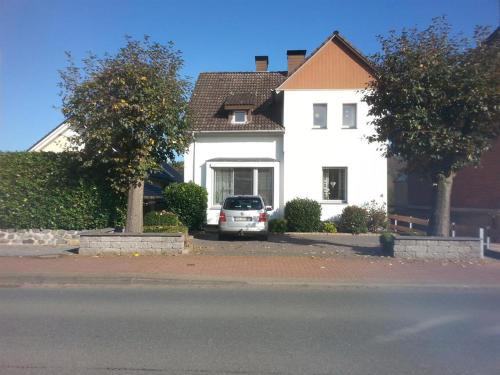 Heinsen Apartamento | Ferienwohnung An der Weser