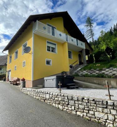 Obdachegg Apartamento | Ferienwohnung Anneliese