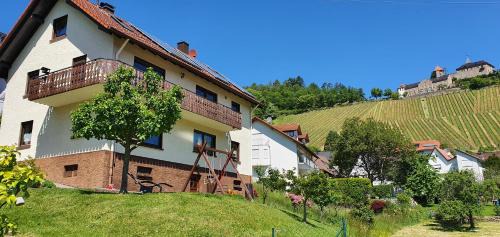Obertsrot Apartamento | Ferienwohnung Annemarie