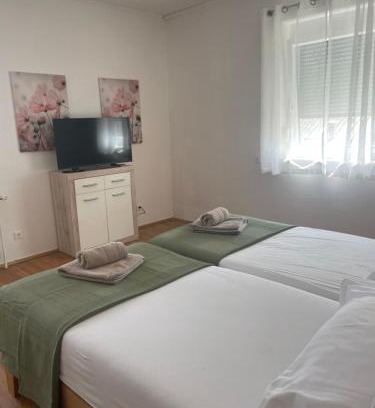 Neusiedl am See Apartamento | Ferienwohnung Apartment Castello