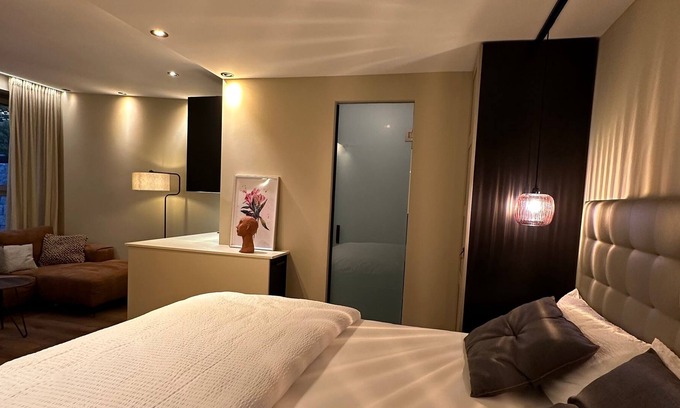 Nuertingen Apartamento | Ferienwohnung/app. für 2 Gäste mit 31m² in Nürtingen