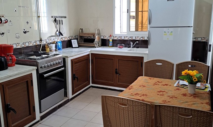 Monastir Apartamento | Ferienwohnung/app. für 4 Gäste mit 80m² in Monastir , Cite Frina