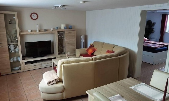 Suederbrarup Apartamento | Ferienwohnung/app. für 2 Gäste mit 85m² in Süderbrarup