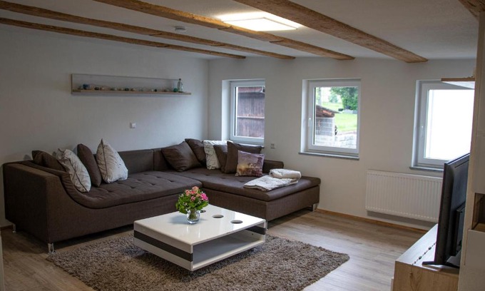 Roßwangen Apartamento | Ferienwohnung Bauernhaus 1